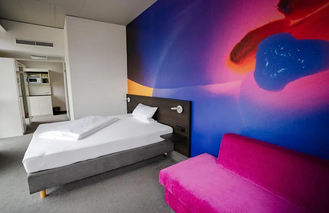 qubixx stadtmittehotel-1
