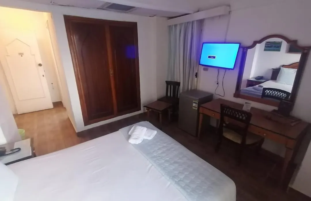 Kaoud Sporting Hotel-1