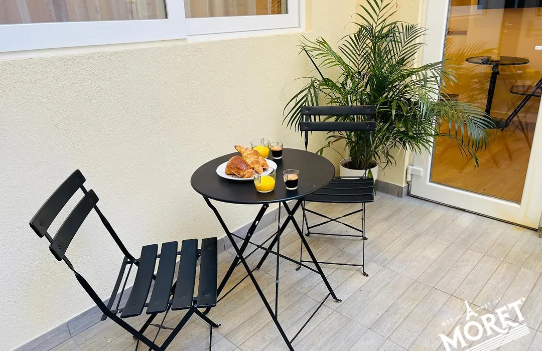 Moret Art Flats Trendy East Paris-1
