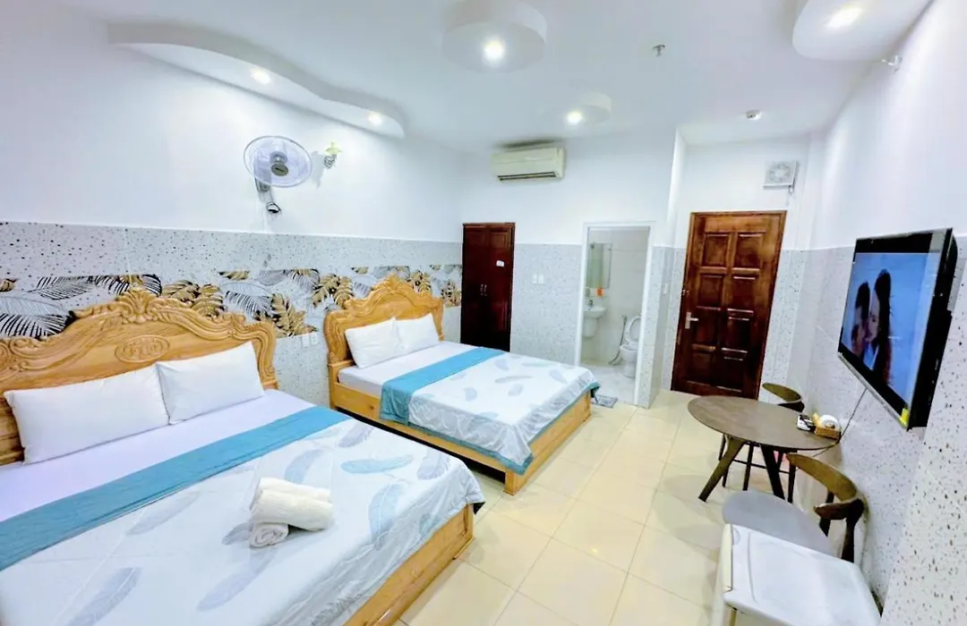 Lửa Hồng Hotel-1