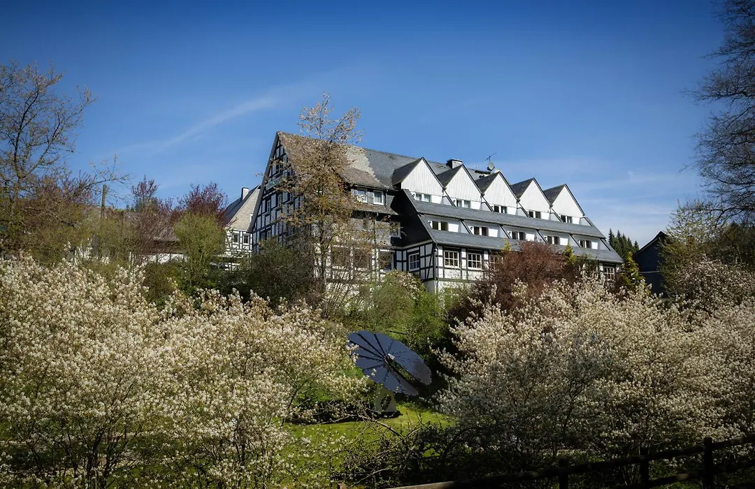 Hotel&Gasthof Hubertushöhe - Ihr Hotel für Urlaub mit Hund-1