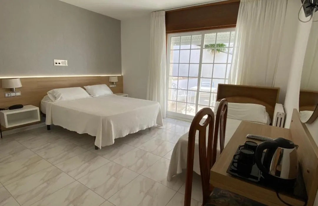 Hotel Riveiro II-1
