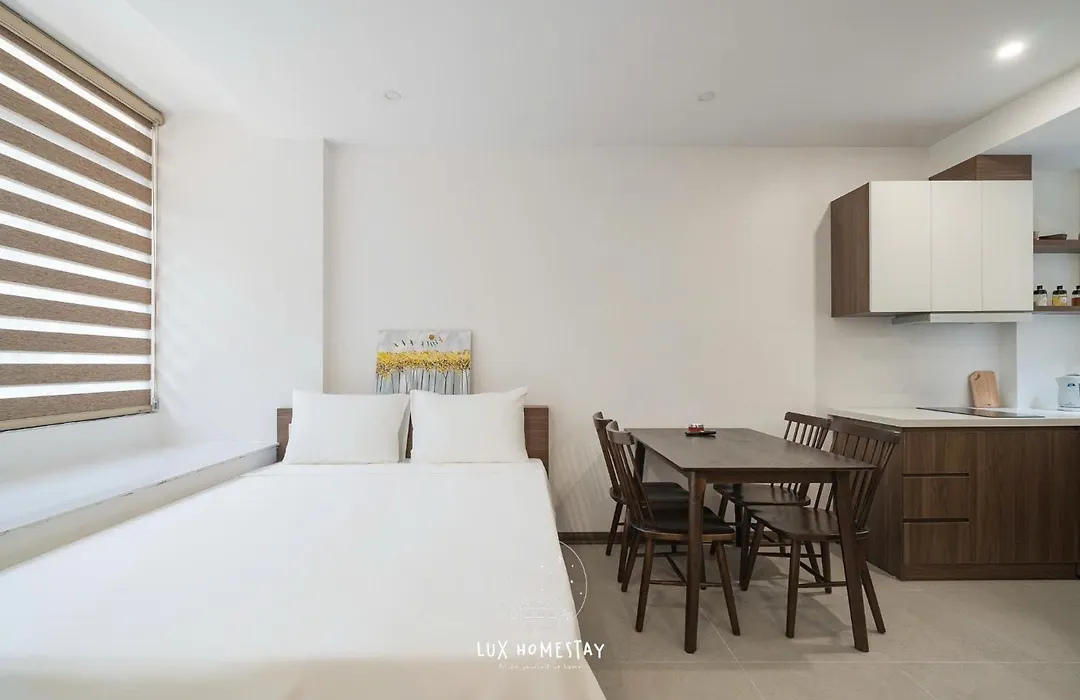 Lux Westlake Studio-1