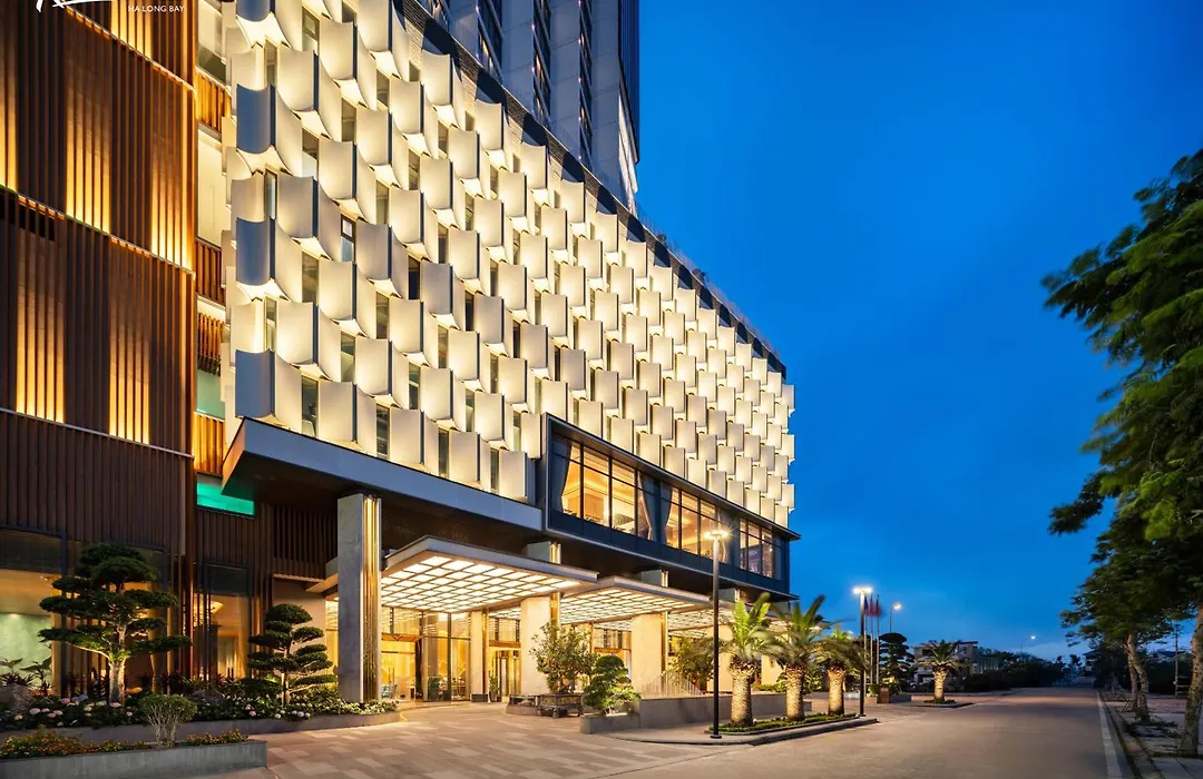 Radisson Blu Ha Long Bay-1