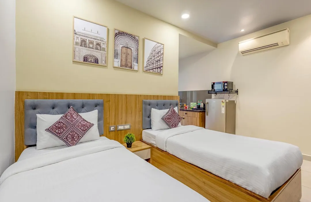 Wandr Hotel Medicity Gurugram, Near Medanta Hospital-1