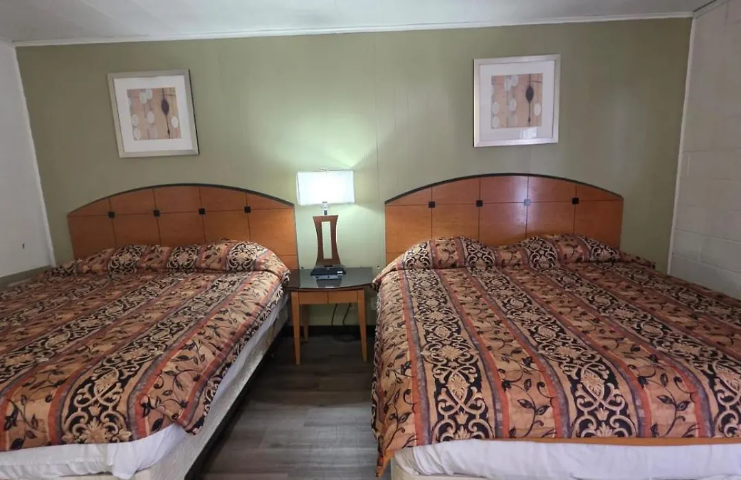Stardust Inn-1