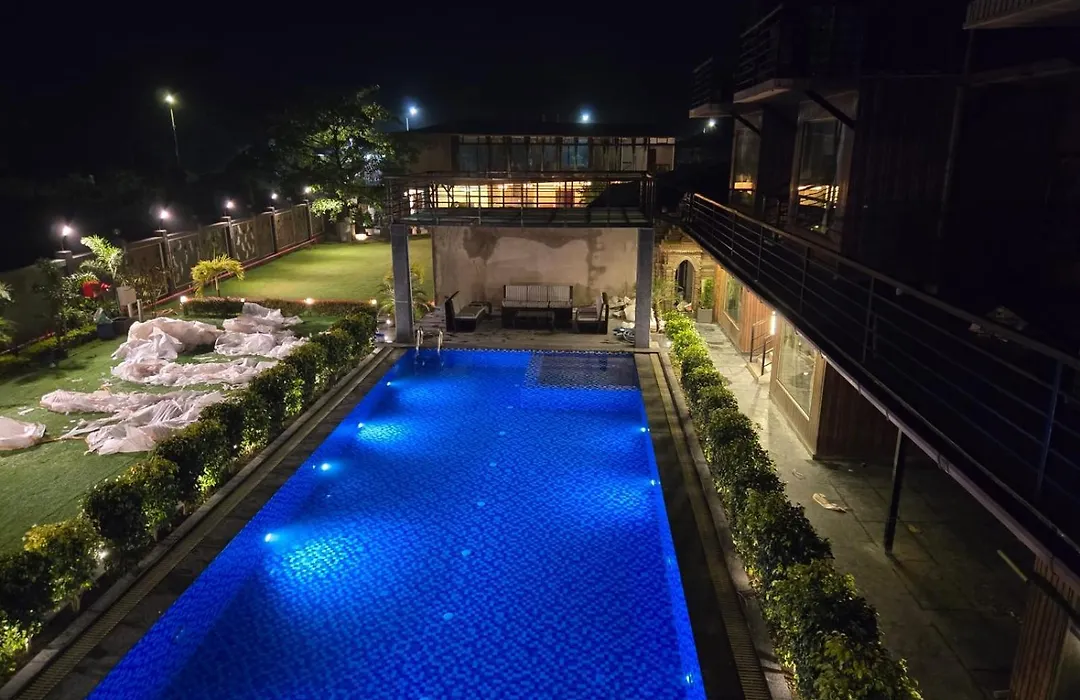 The Knight Resort-1