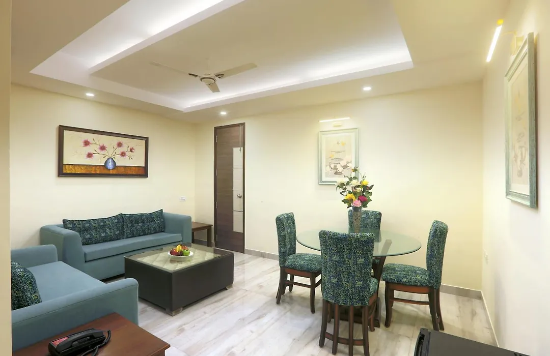 Hotel Cardinal Express Oxmo Delhi Airport-1