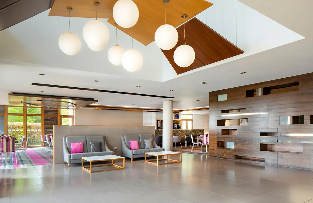 Holiday Inn Express London - Epsom Downs By Ihg-1