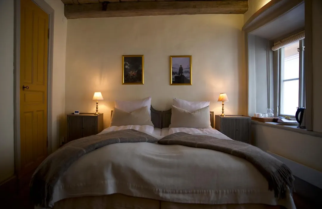 Hotel Sven Vintappare-1