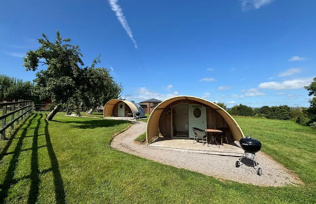 Middlewick Holiday Cottages-1