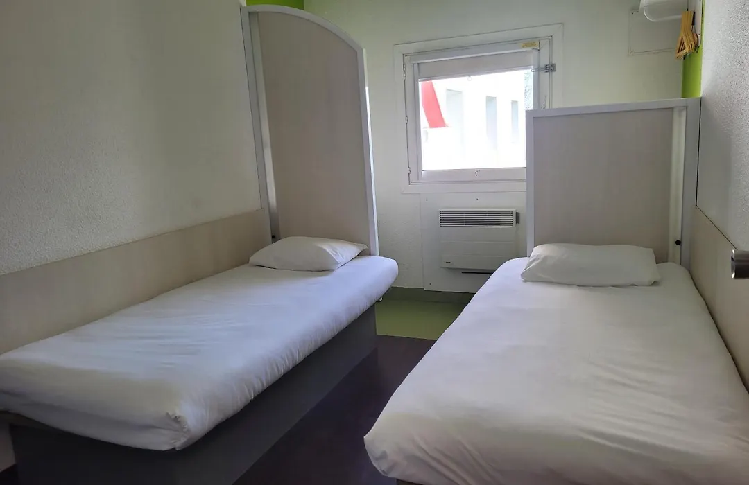 Tip Hotel Cambrai Ex Hotel F1-1