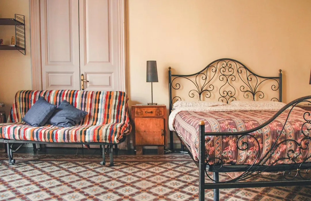 Casa Verdi - House Of Travelers-1