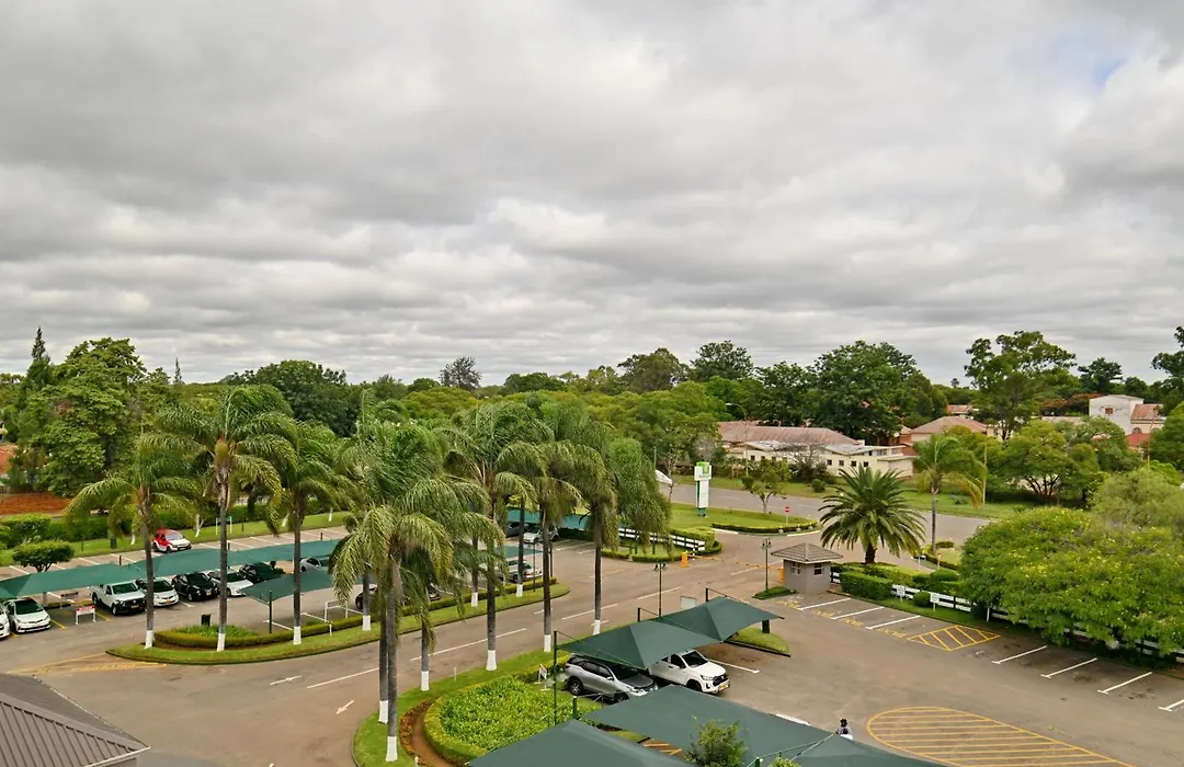 Holiday Inn - Bulawayo By Ihg-1