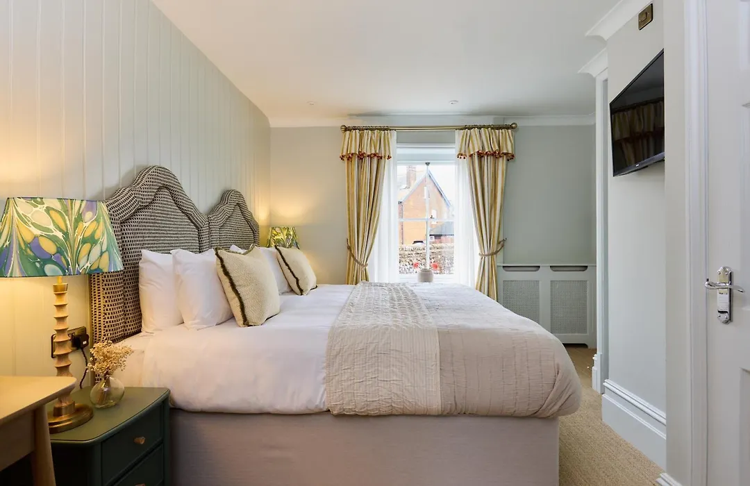 The Globe Inn-1