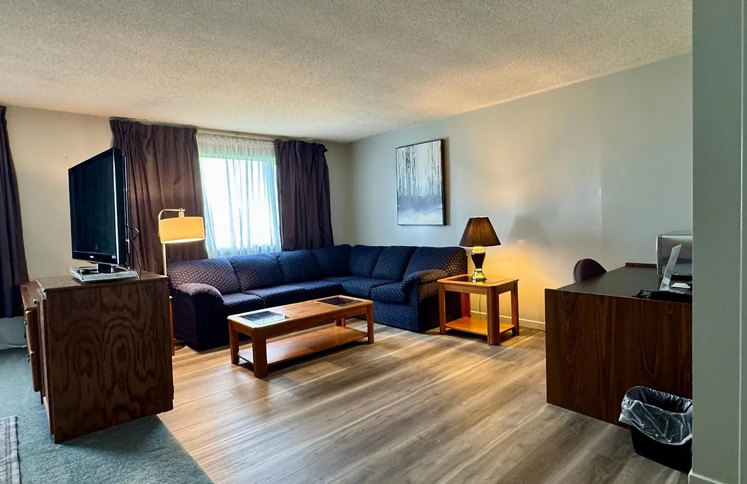 New Age Inn - Voyageur Motel-1