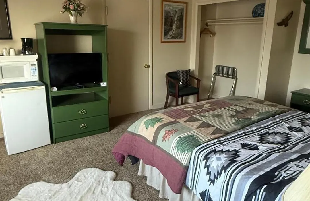 The Kenai Inn-1