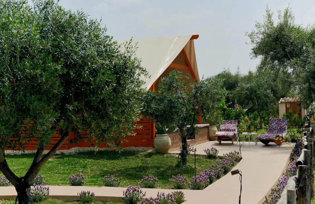 Braccialieri Luxury Resort-1