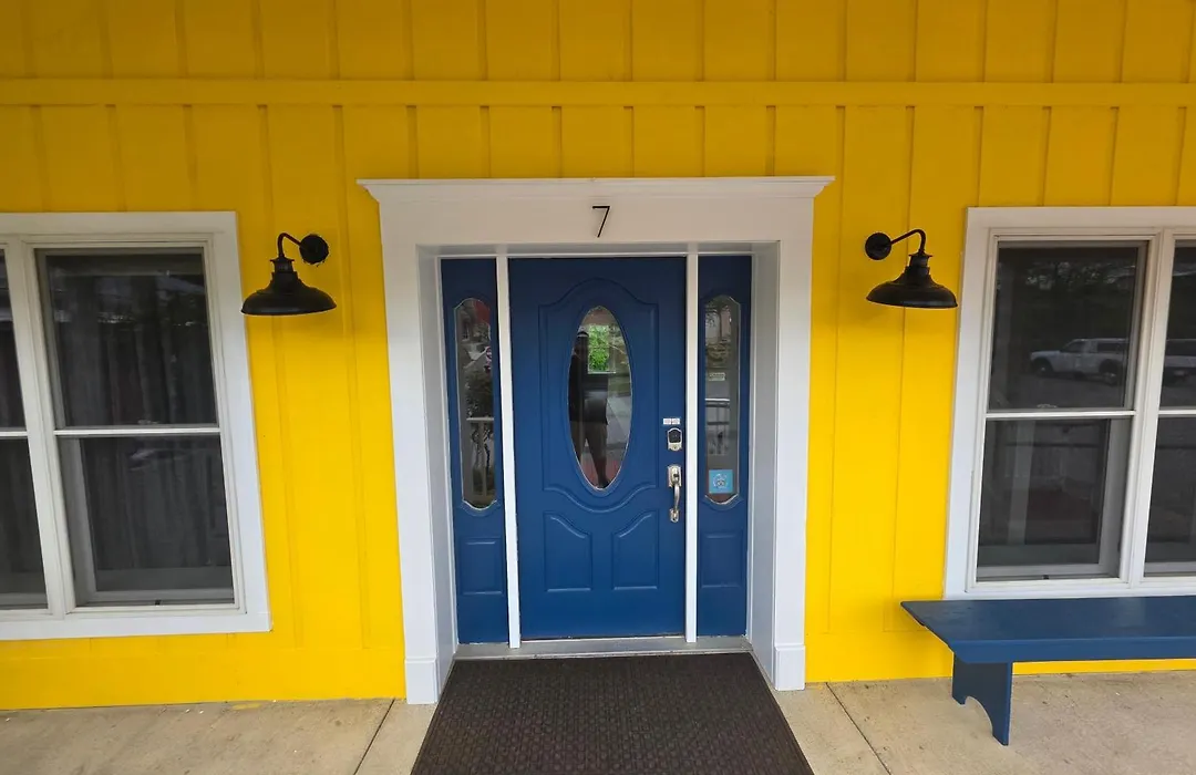 1878 Riverrun - Self-Serve Breakfast, Self Check-In, Wifi, Trail And River Access-No Staff On-Site-1
