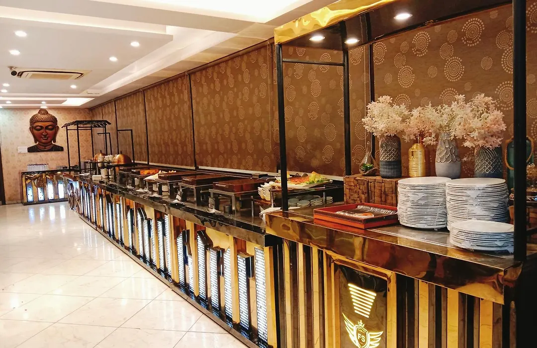Hotel Groove-1