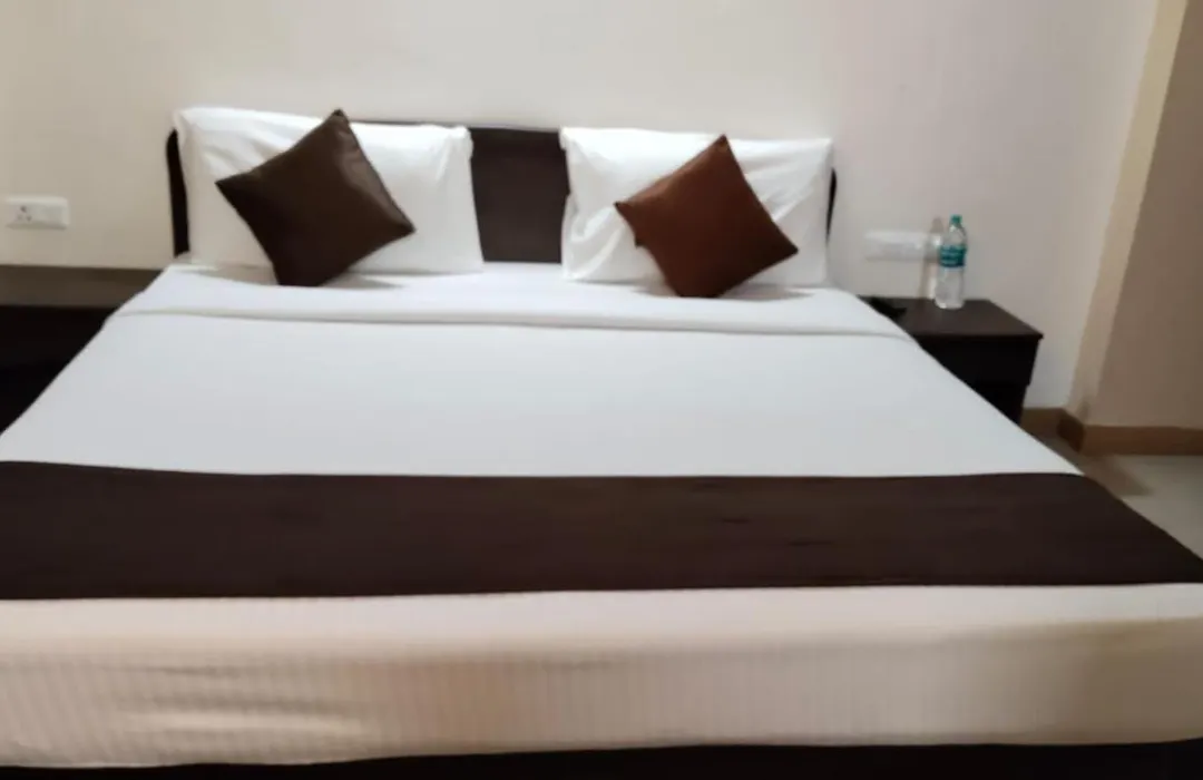 The Hotel Royal Plaza Koyambedu-1