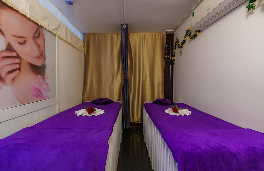 Salute Saigon Hotel And Spa-1