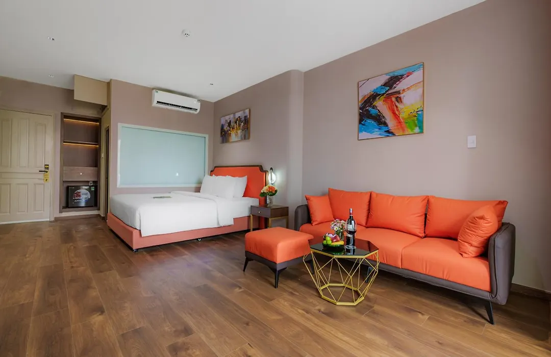 Salute Saigon Hotel And Spa-1