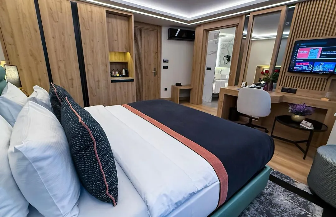 Vital Hotel Suites-1