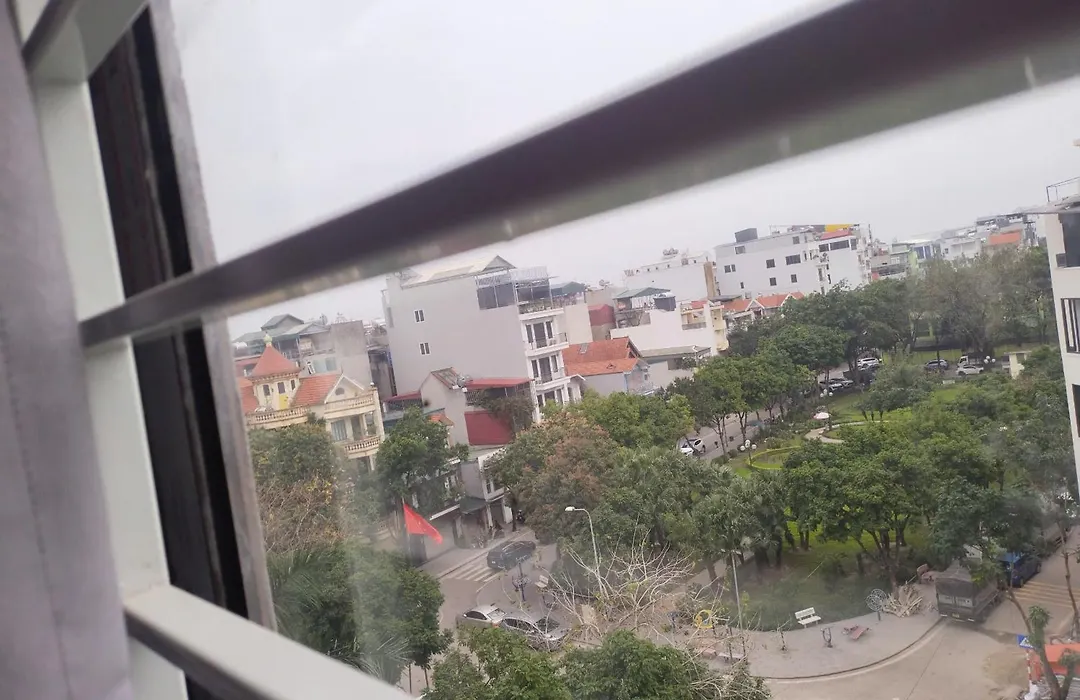 Light Hotel Ha Noi - Near Aeon Mall Long Bien-1
