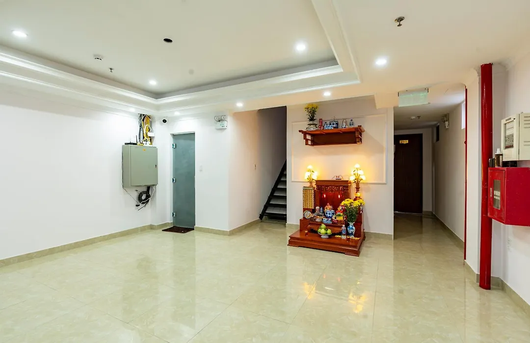 Light Hotel Ha Noi - Near Aeon Mall Long Bien-1