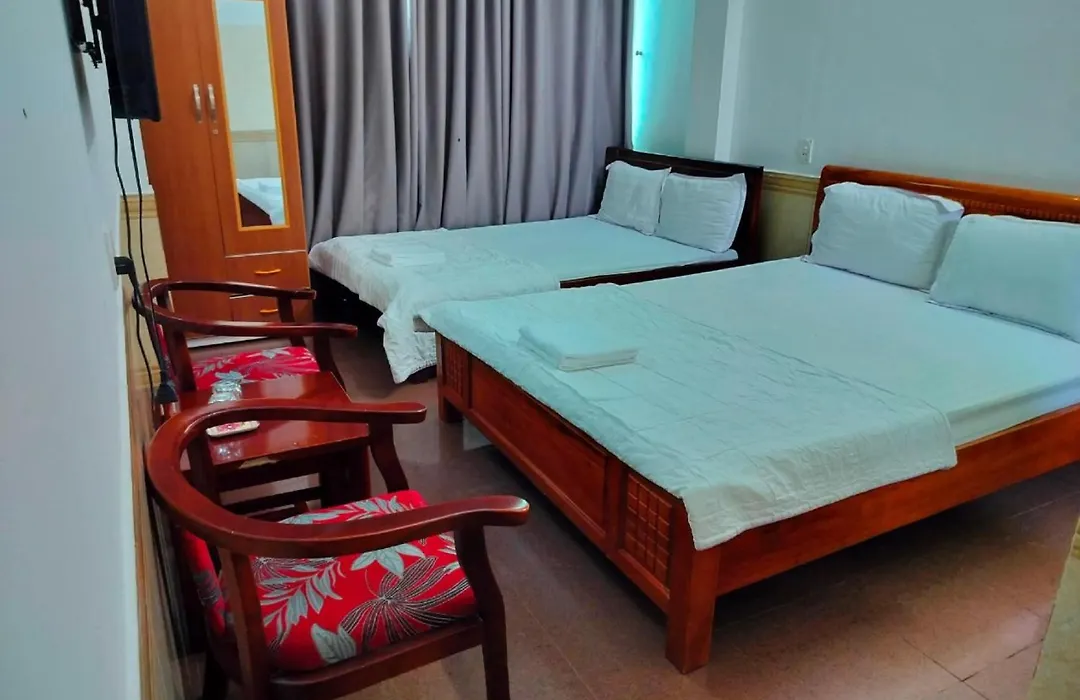 Nhật Linh Homestay-1