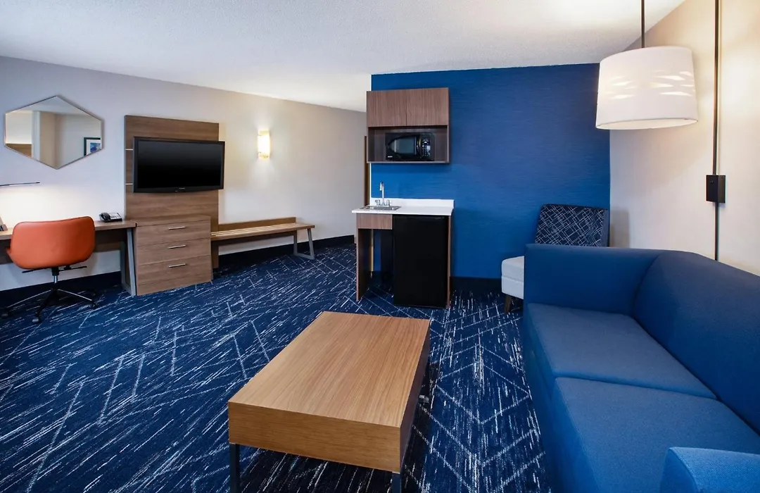 Holiday Inn Express Hotel & Suites Auburn Hills By Ihg-1