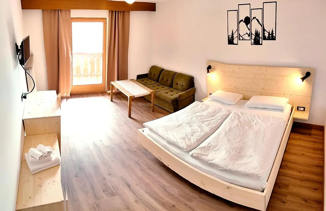 Alpin Hotel & Restaurant Frara-1