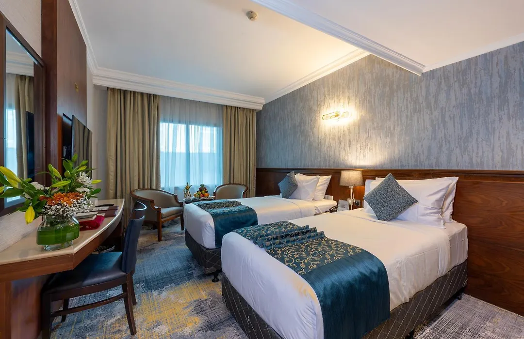 Nozol Royal Hotel-1