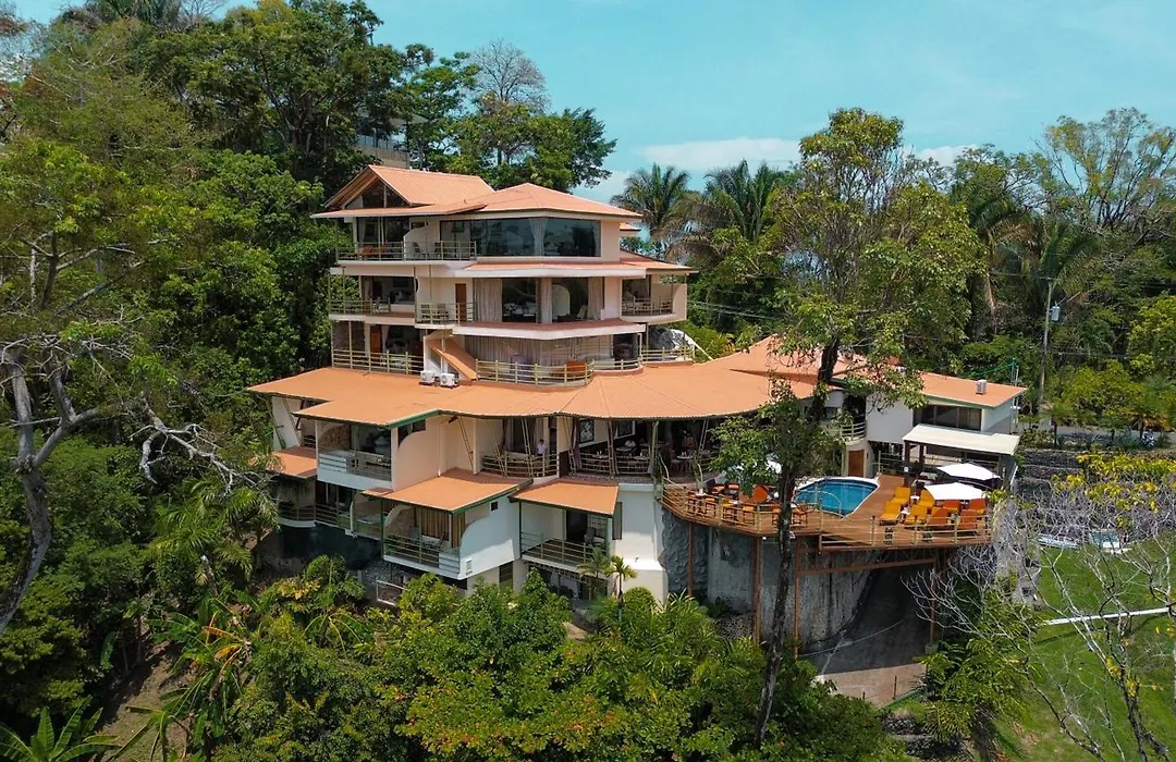 Issimo Suites (Adults Only)-1
