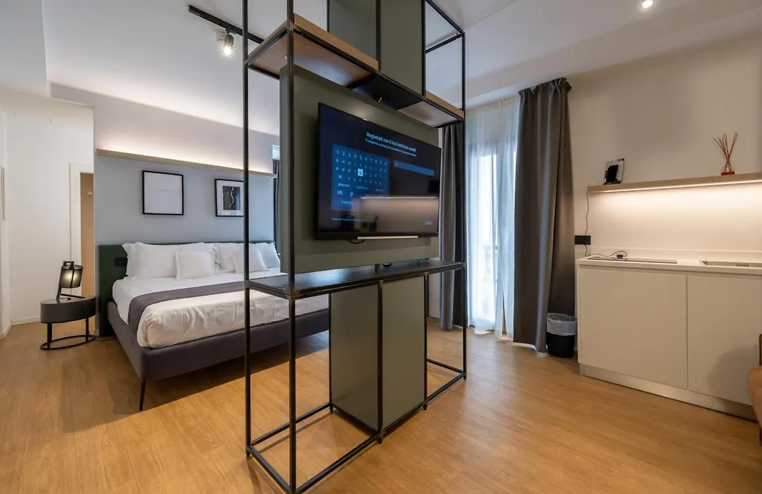 Meg Lifestyle Hotel & Apartaments-1