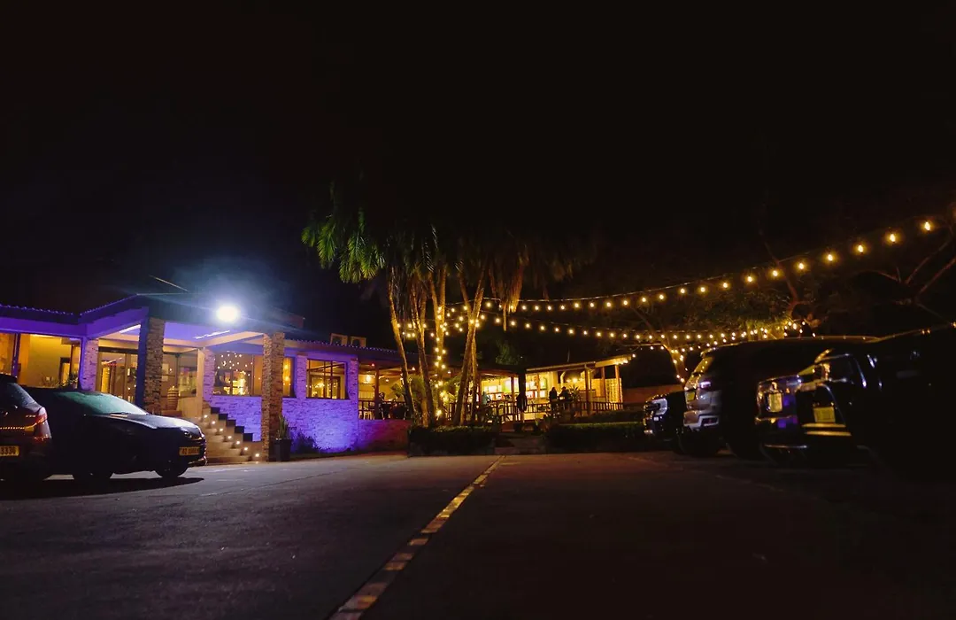 Casa Mia Lodge & Restaurant-1