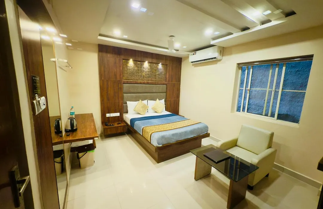 The Hydel Park - Business Class Hotel - Near Central Railway Station-1