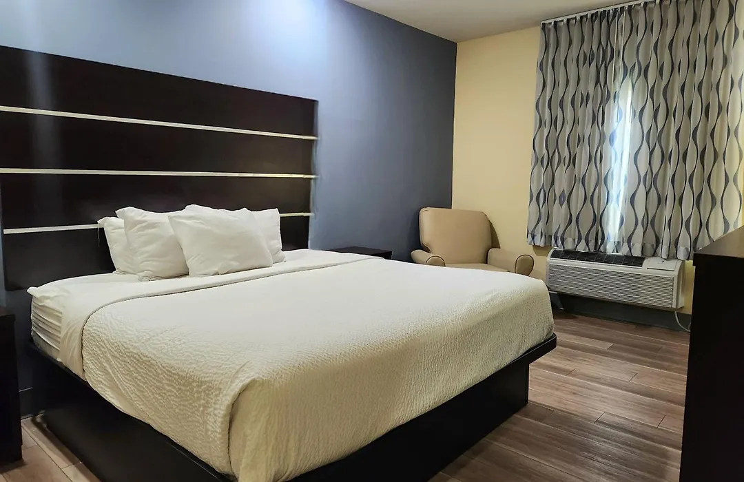 Days Inn By Wyndham Baton Rouge Airport-1