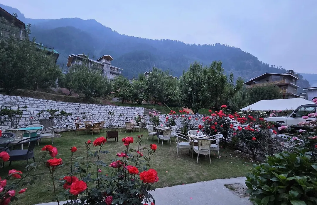 Hill River Resort By West Western -Property Of The Year 2024-25 - Central Heated & Air Cooled, Near Mall Road-1
