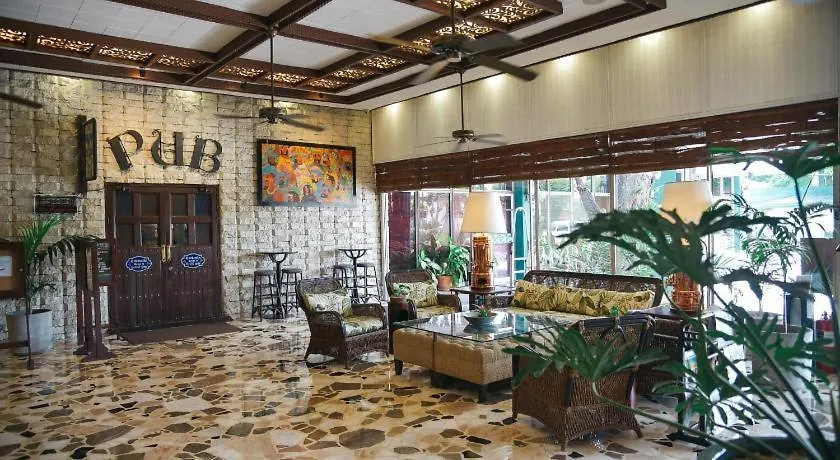 Oasis Hotel-1