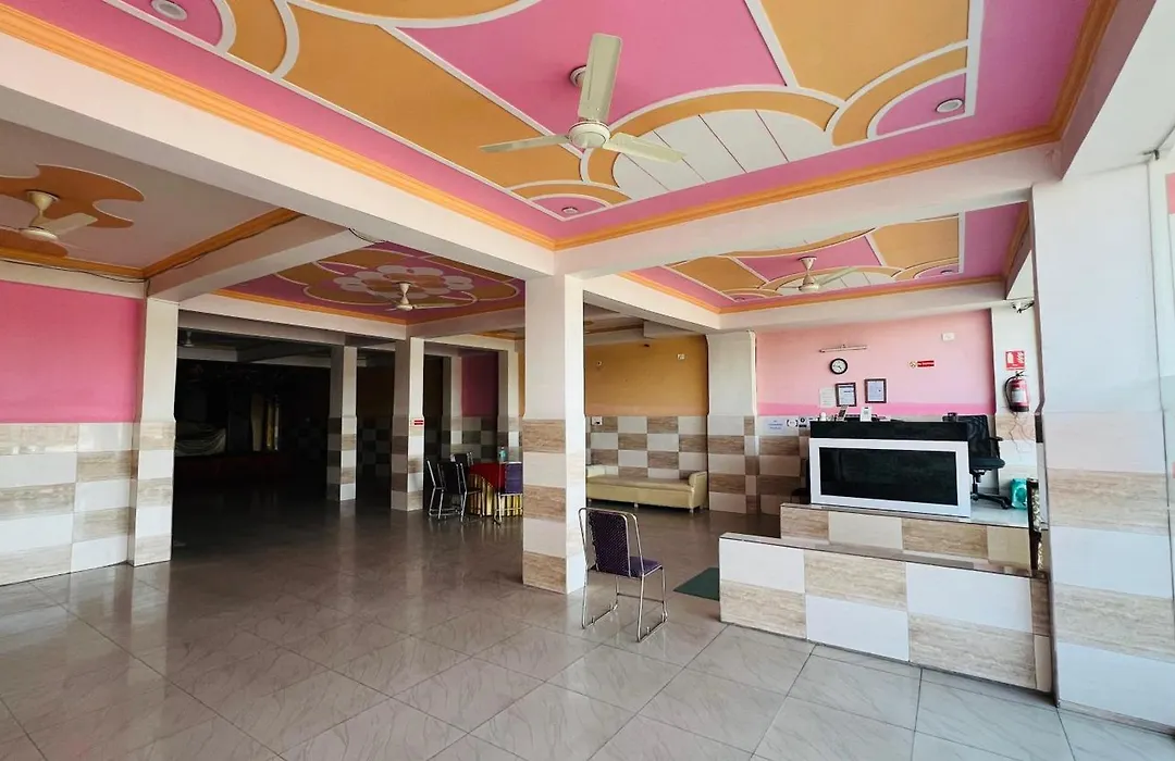 The Red Rose Hotel-1