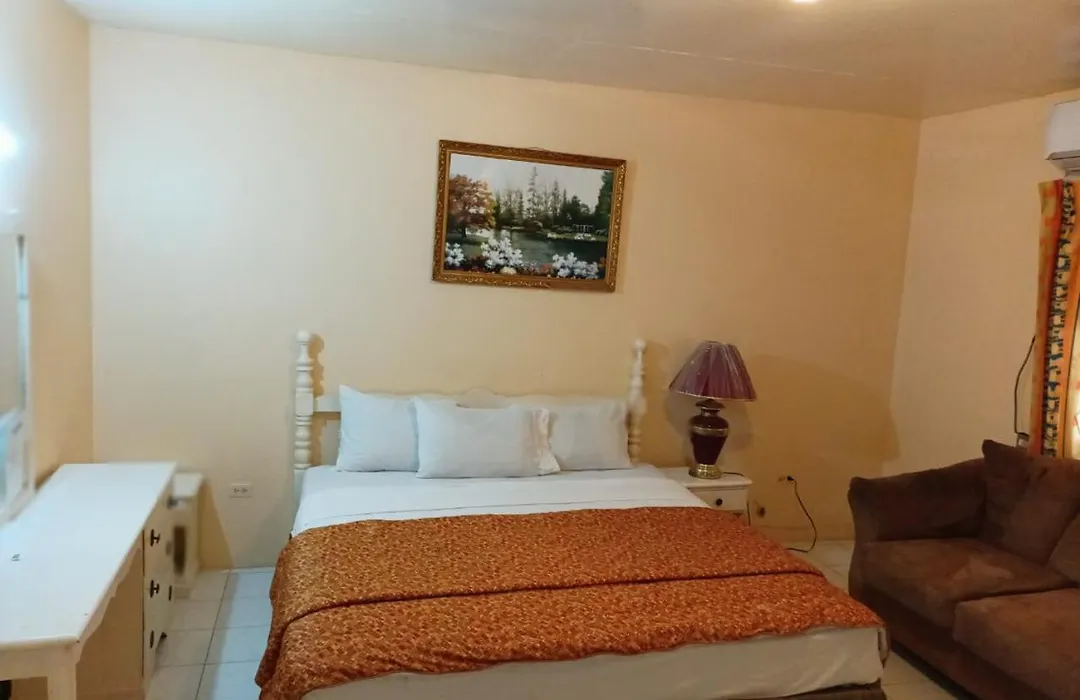 Port Of Call Hotel-1