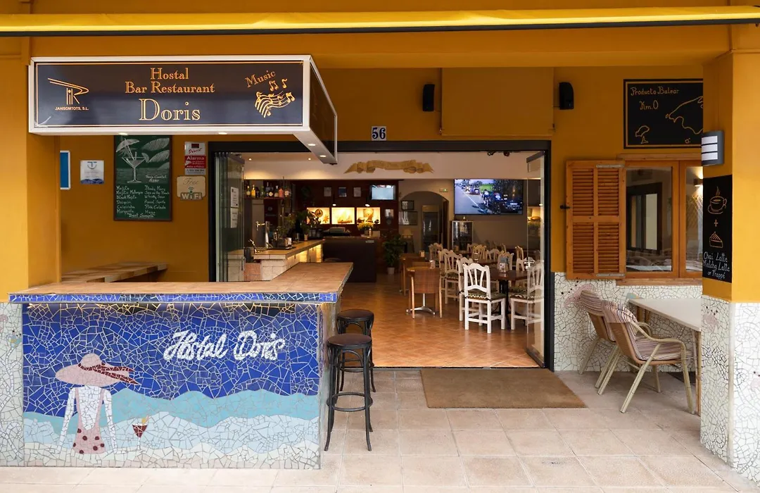 Hostal Doris - Adults Only-1