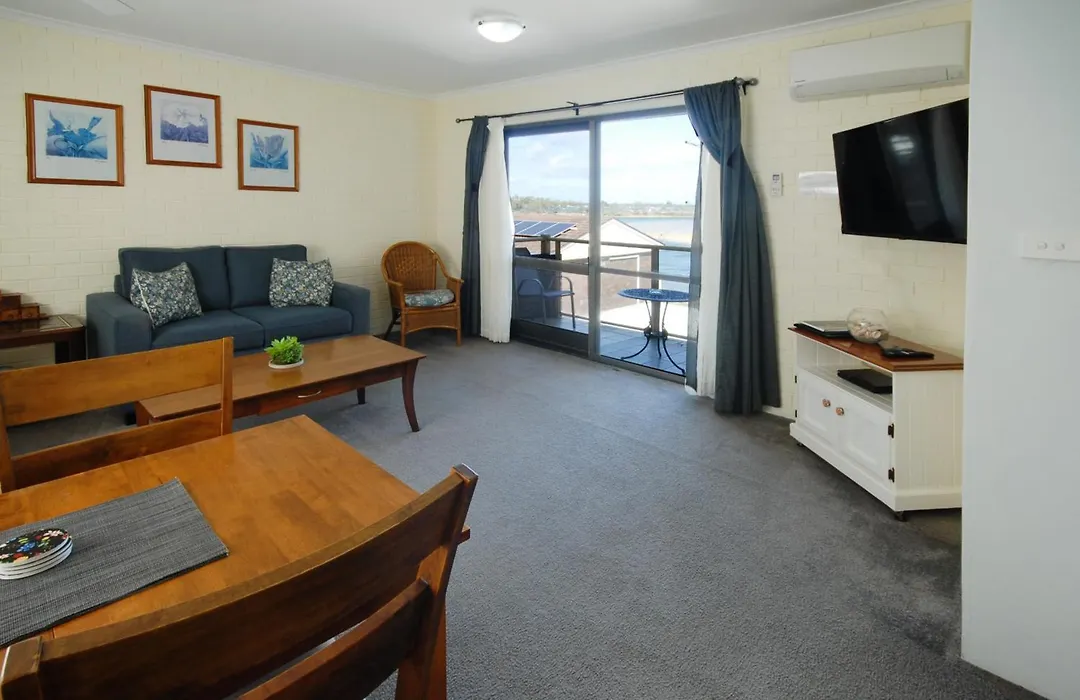 Marcel Towers Holiday Apartments-1