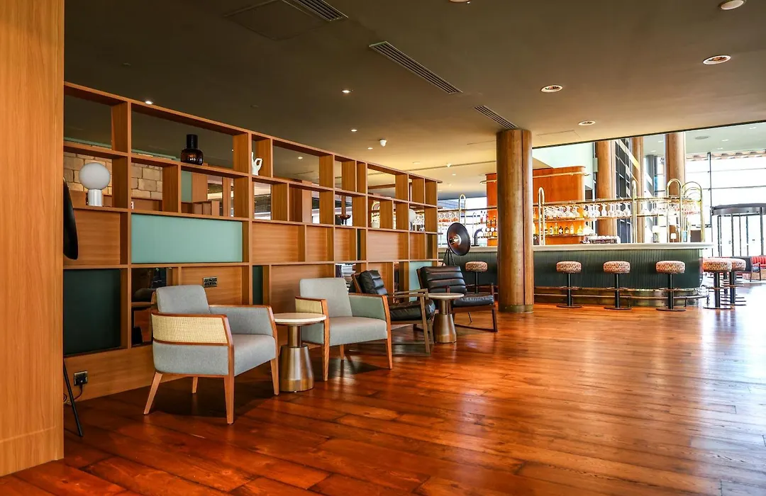 The Orchard Hotel & Restaurant-1