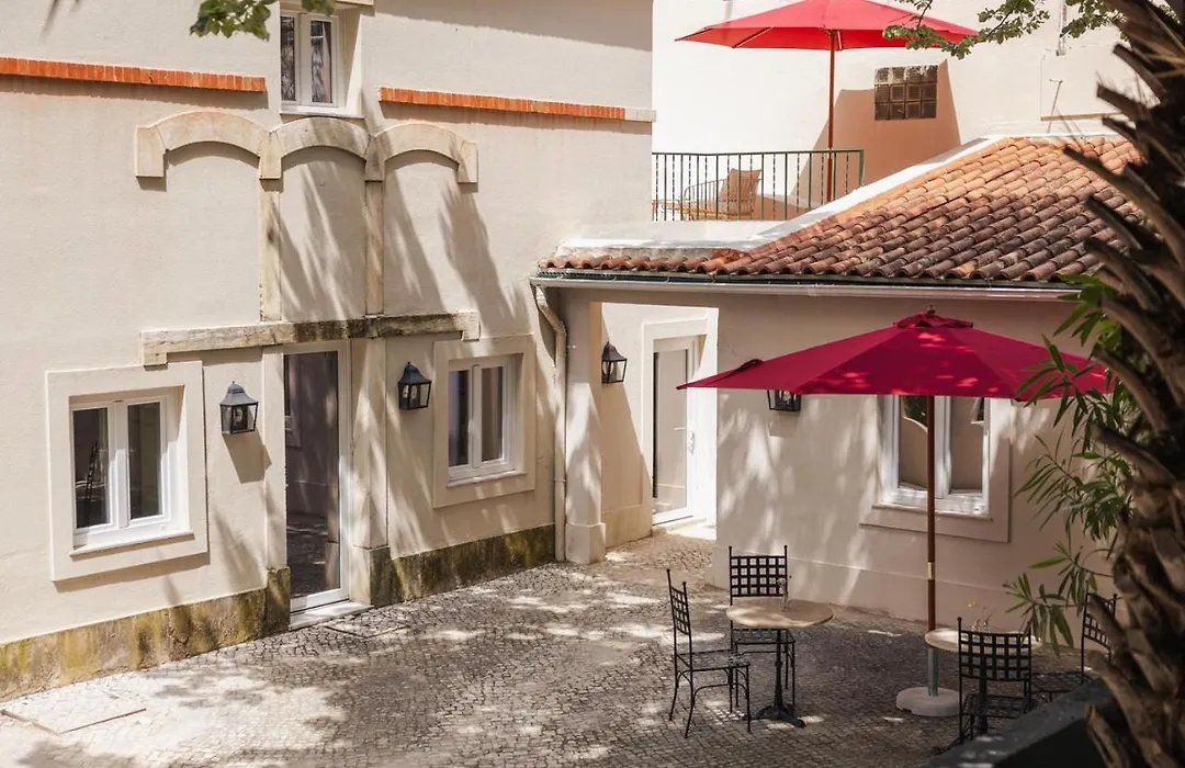 Dear Lisbon - Valmor Palace-1