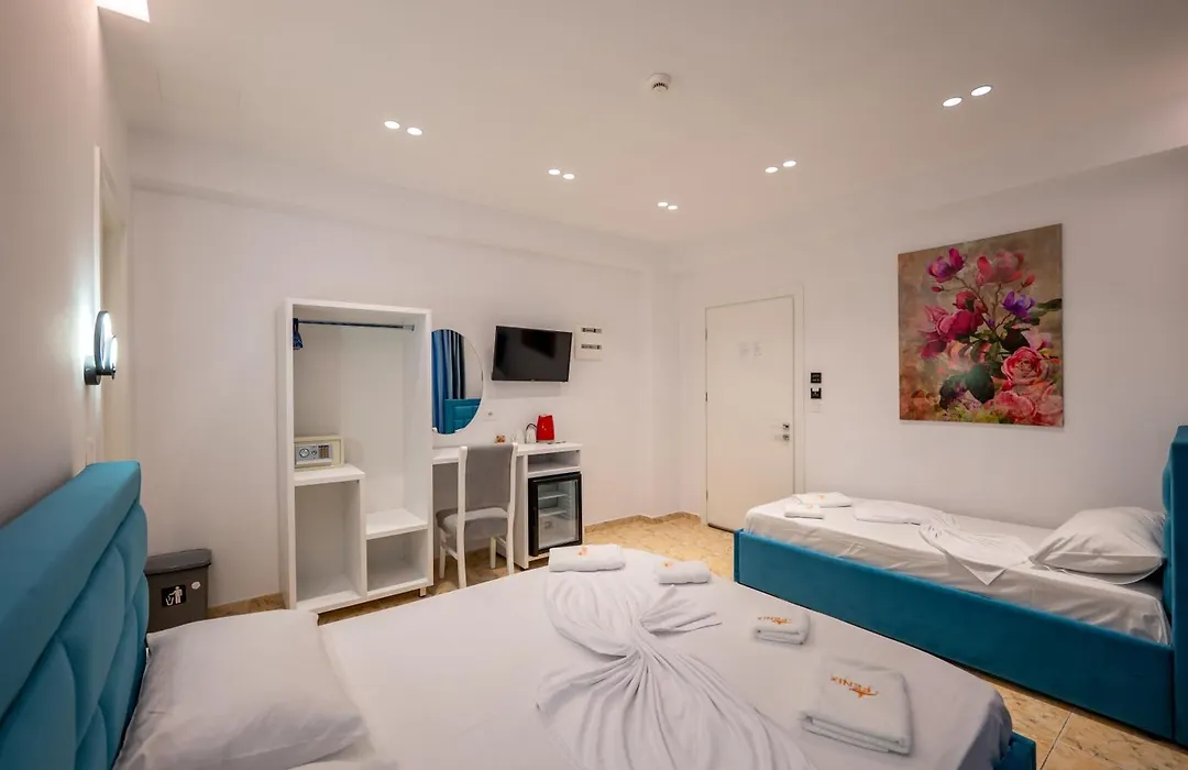 Feniks Hotel-1