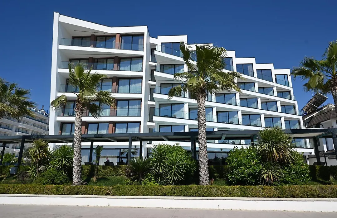 Luxury Premium Finese-1