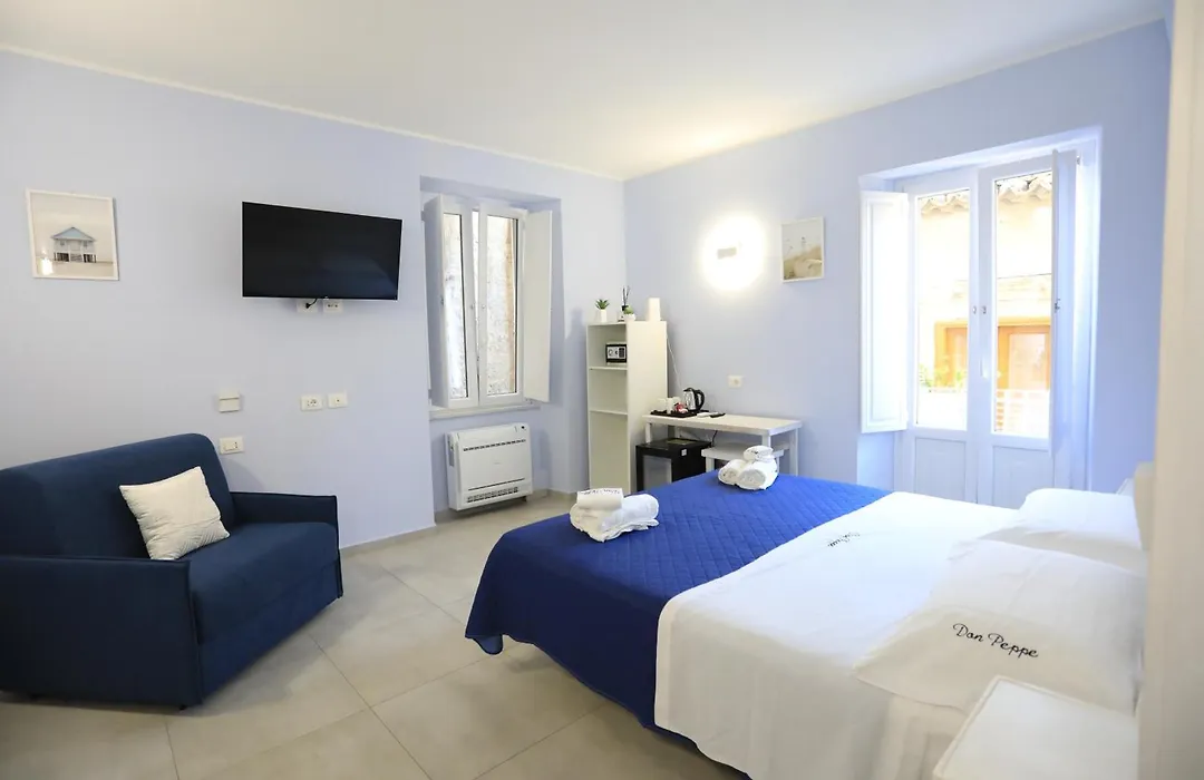 Don Peppe Rooms-1